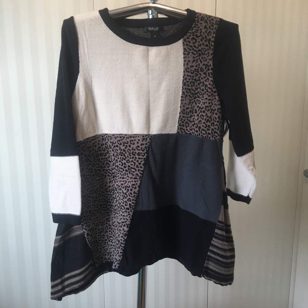 Style & Co white black brown color blocked long sweater Size 1X
